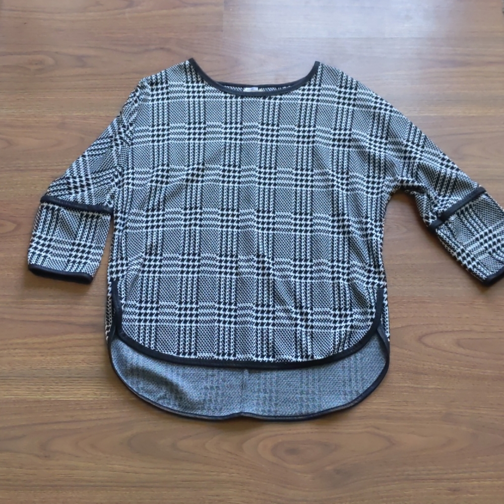 Houndstooth Top / Scoop Neck / M
